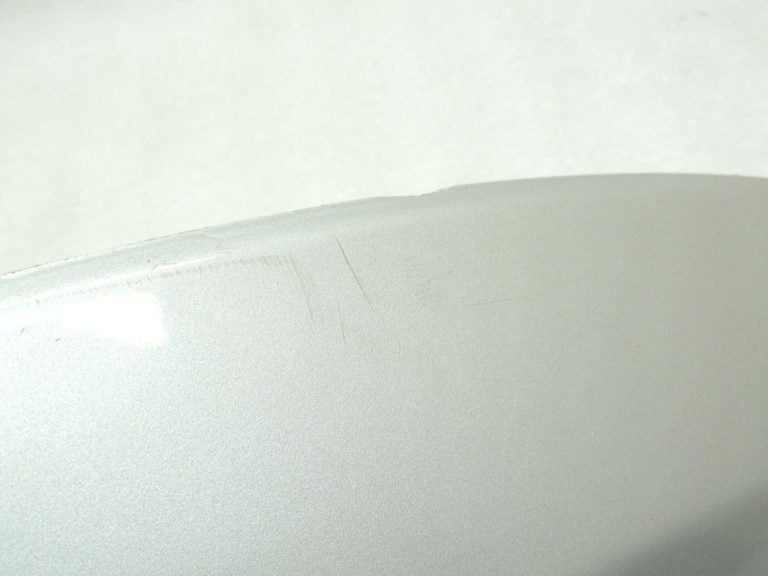 Mitsubishi Pajero V74W V75W V75W V78W Aizmugurējā bampera apdare labā MR478782