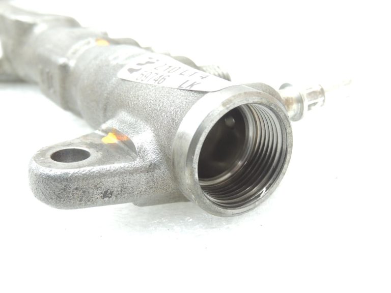 Oriģinālais BMW F20 F21 F22 F22 F30 F31 F34 dīzeļdegvielas sadalītājs B47 degvielas sliedei