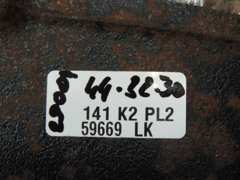 Oriģinālā BMW F20 F20 F21 F22 F22 F30 F31 aizmugurējās ass diferenciālis Diferenciālis 188 2,81 7605589