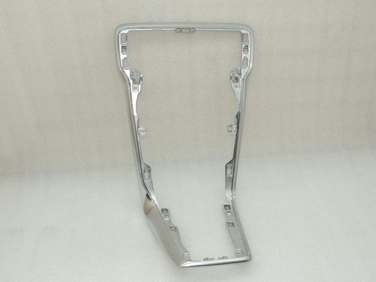 Volvo V40 II Cross Country instrumentu paneļa apdare hromēta 8632746