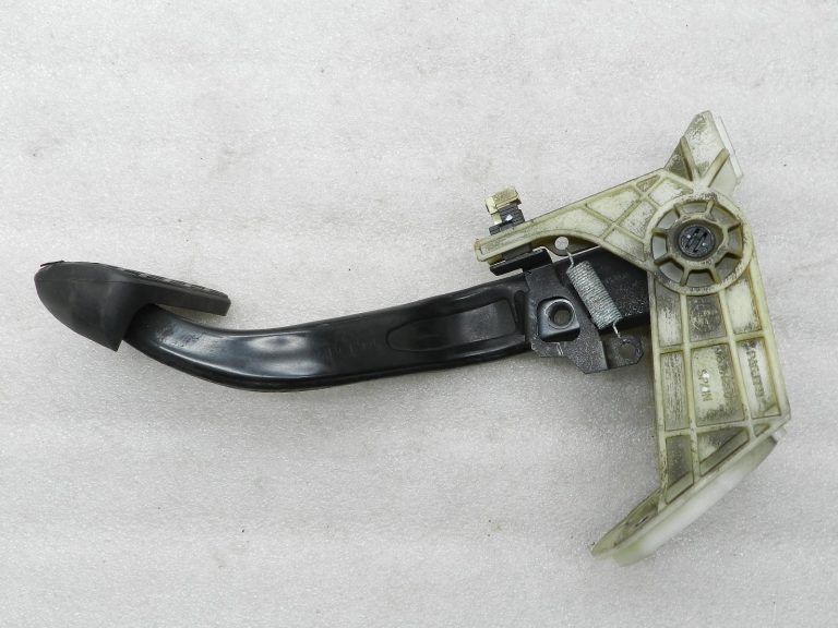 BMW F31 Oriģinālais bremžu pedālis 35006876797