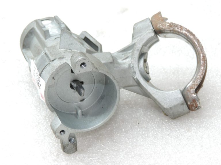 Oriģināls 2001-2005 Toyota Yaris P1 aizdedzes slēdzenes korpuss