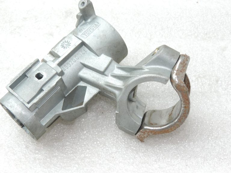 Oriģināls 2001-2005 Toyota Yaris P1 aizdedzes slēdzenes korpuss