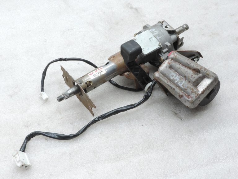 Oriģinālais 2003-2005 Toyota Yaris P1 stūres statnis ar elektrisko stūres pastiprinātāju
