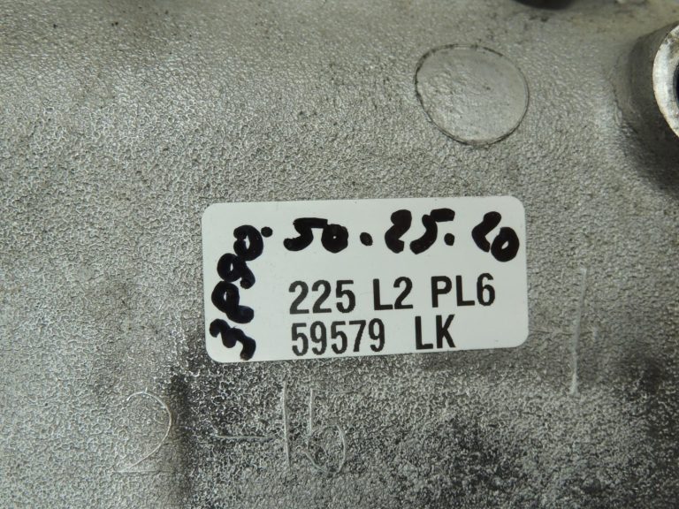 Mitsubishi Pajero V7 V6 3.2 DI-D 4M41 ieplūdes kolektora kolektors ME204212