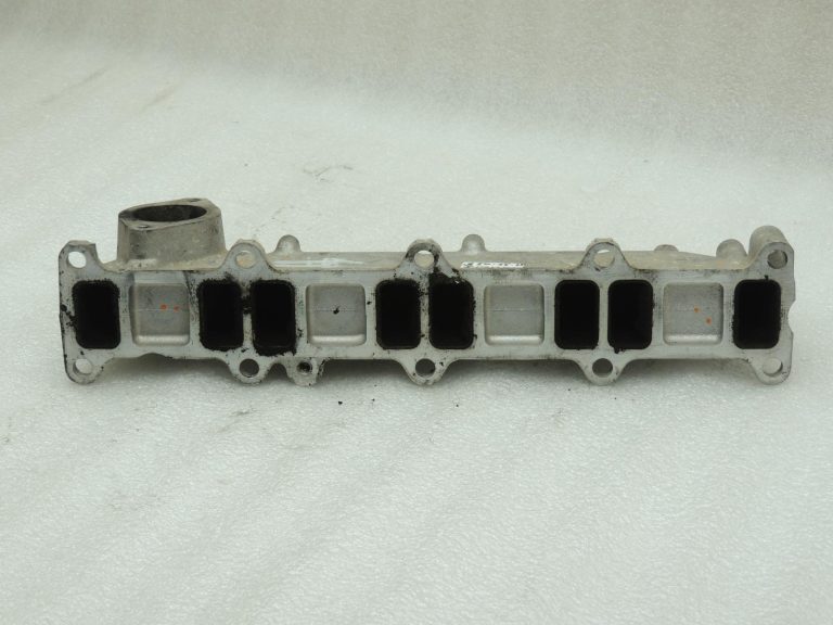 Mitsubishi Pajero V7 V6 3.2 DI-D 4M41 Ieplūdes kolektors Euro2 ME190712