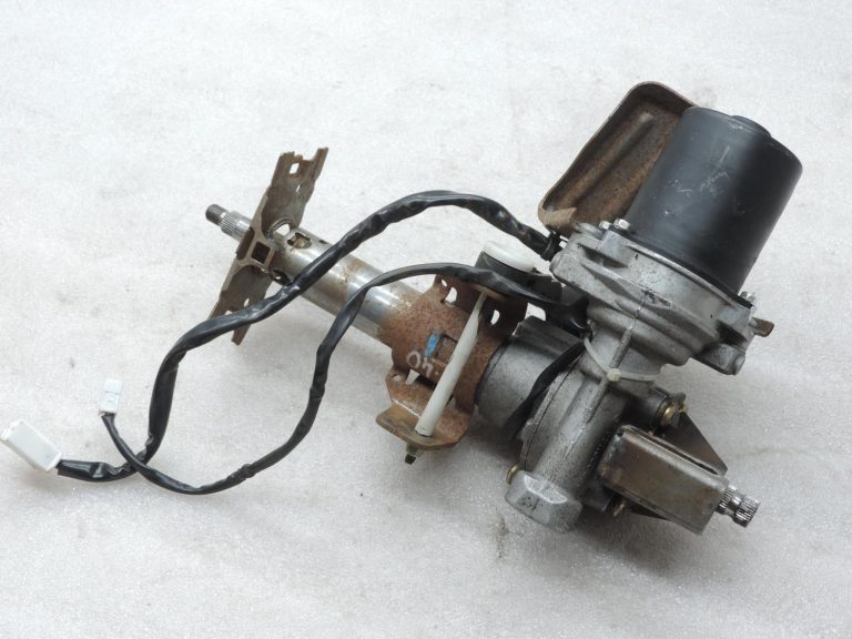 Oriģinālais 2003-2005 Toyota Yaris P1 stūres statnis ar elektrisko stūres pastiprinātāju