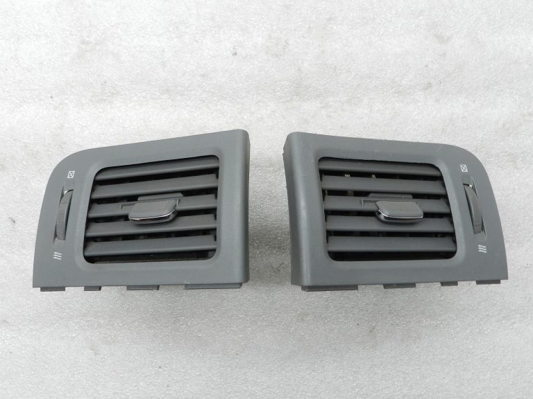 Nissan X-trail T31 oriģinālo ventilācijas atveru priekšējais komplekts