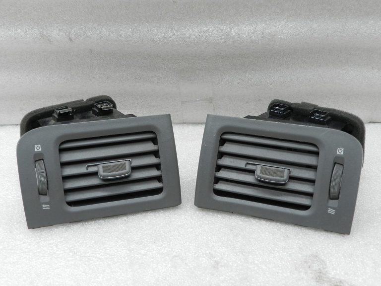 Nissan X-trail T31 oriģinālo ventilācijas atveru priekšējais komplekts