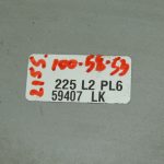 Mitsubishi Pajero V74W V75W V78W Aizmugurējā bampera kreisais stūris MR548025