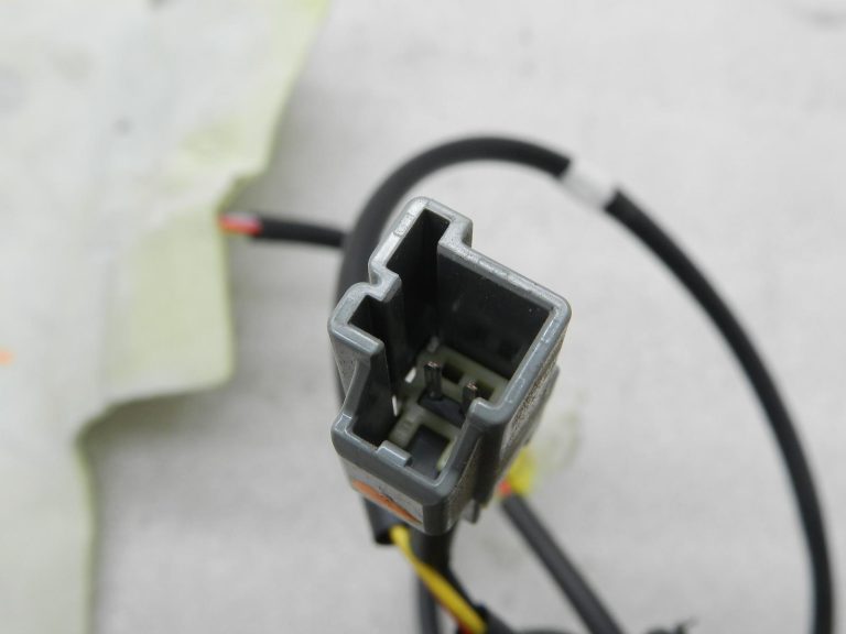 Nissan Qashqai oriģinālais sēdekļa spilvena apsildes elements kreisajā pusē