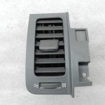 Nissan X-trail T31 oriģināls ventilācijas lūkas priekšējais centrālais kreisais 68751JG40A