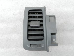 Nissan X-trail T31 oriģināls ventilācijas lūkas priekšējais centrālais kreisais 68751JG40A