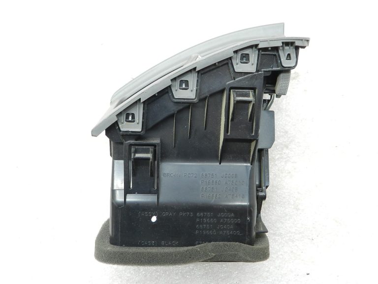 Nissan X-trail T31 oriģināls ventilācijas lūkas priekšējais centrālais kreisais 68751JG40A