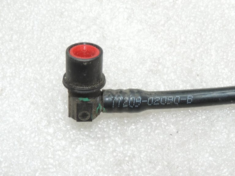 Oriģinālā 2004-2009 Toyota Corolla Verso AR10 degvielas tvertnes degvielas padeves caurule