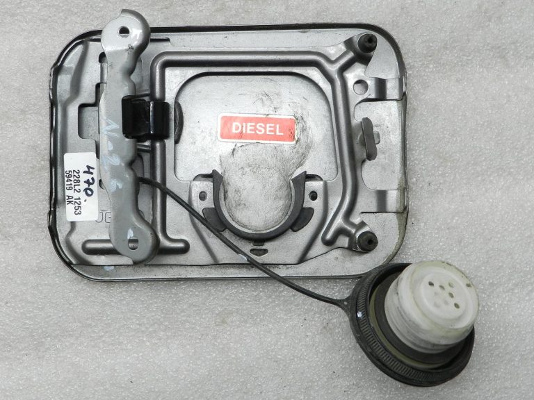 Nissan X-trail Degvielas vāciņš G – GRAY