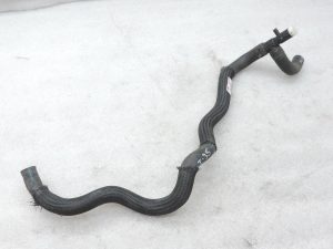 Genuine Toyota Auris/Corolla E15 E18 1.3 VVT-i heat exchanger outlet water hose