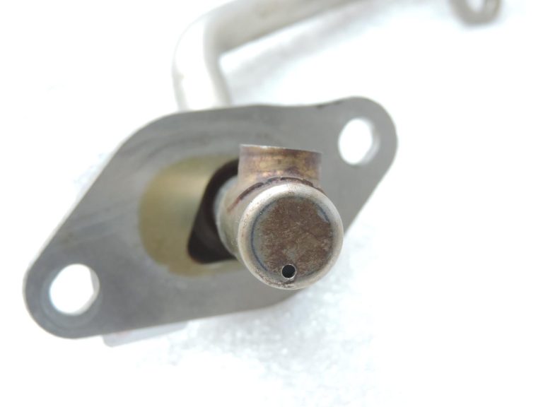 Toyota Auris/Corolla E15 E18 Yaris P9 1.3 VVT-i EGR caurules caurule