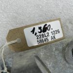 Nissan Qashqai oriģinālais ģeneratora kronšteins