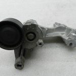 Nissan Qashqai oriģinālais ģeneratora kronšteins