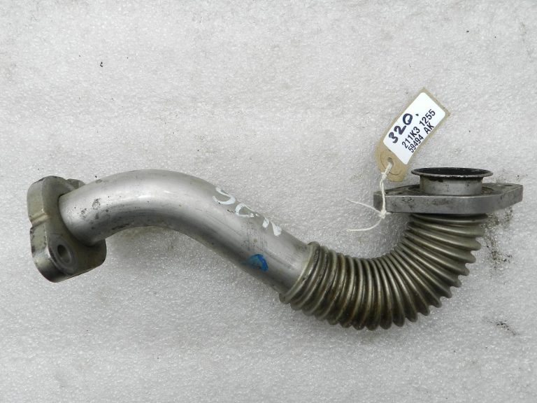 Nissan X-trail oriģinālā izplūdes gāzu recirkulācijas līnija uz EGR vārstu 1412000Q0F