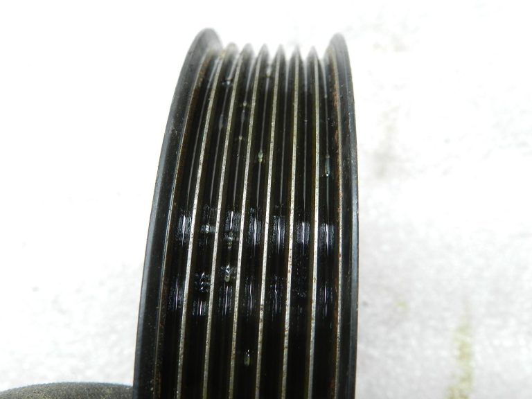 Renault Nissan Original kloķvārpstas skriemelis 1230300Q2C