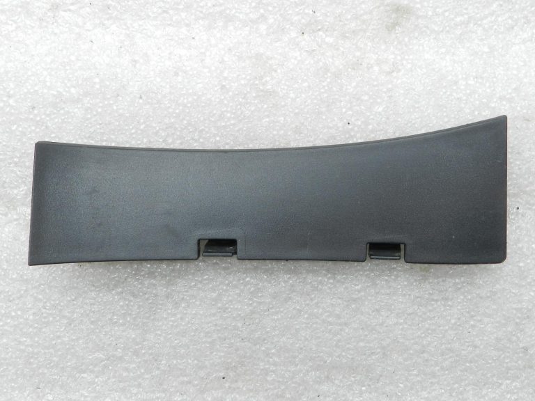 BMW F31 oriģinālais aizmugurējā Labā luktura uzliktnis 63217426594