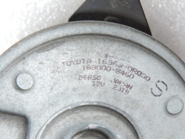 Oriģināls Toyota Auris/Corolla E15 2.0/2.2 D4D ventilatora motors Nr.2