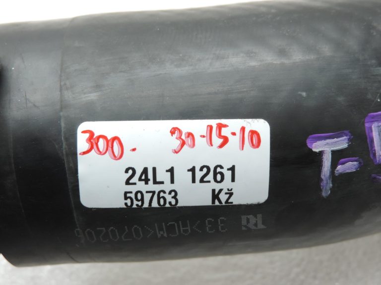 Oriģinālā Toyota Auris/Corolla E15 2.0/2.2 D4D uzpildes gaisa šļūtene