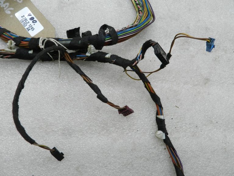 BMW F31 Oriģinālā aizmugurējo durvju elektroinstalācija (Sagriesti) 61129365085