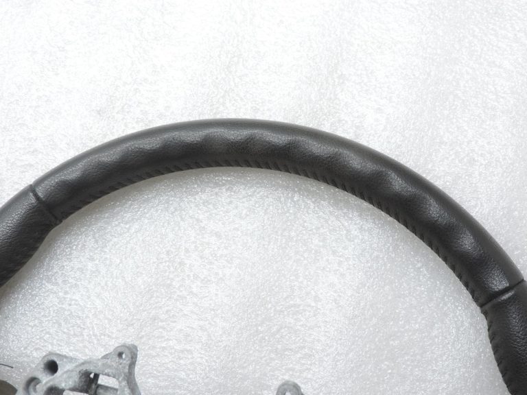 Oriģinālais Toyota Corolla E12 stūres rats top stāvoklis 50Tkm
