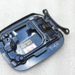 Oriģināls Toyota Corolla E12 Kombi benzīna uzpildes vāciņš Indigo Ink Blue (8P4)