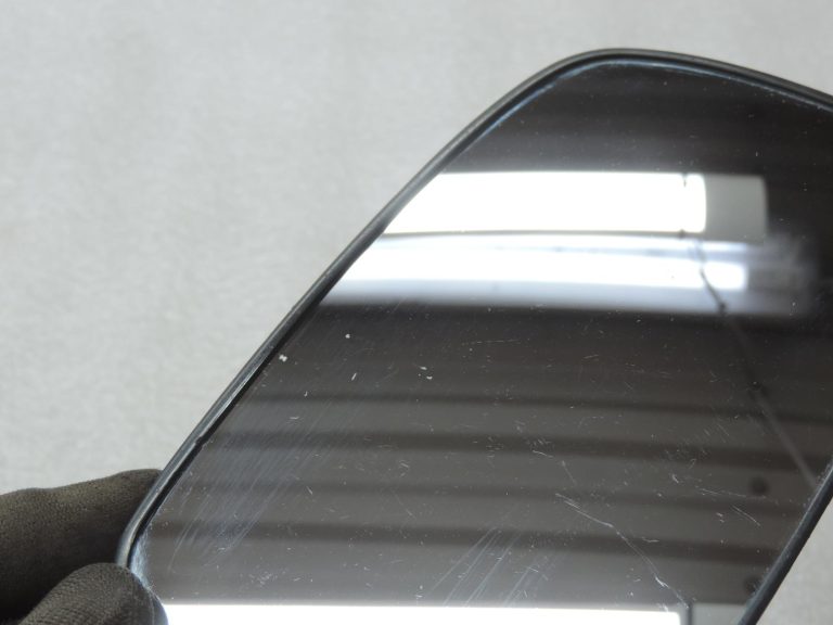 Oriģinālais Toyota Corolla E12 Ārējā spoguļa stikls pa labi 8790802691