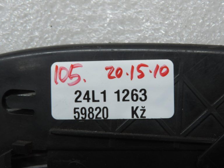 Oriģinālais Toyota Corolla E12 Ārējā spoguļa stikls pa labi 8790802691