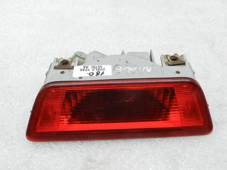 Nissan X-Trail oriģinālais aizmugurējais miglas lukturis pa kreisi 26585JG00A