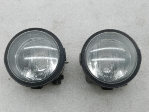 Nissan оригинальный комплект передних противотуманных фар 261508990B