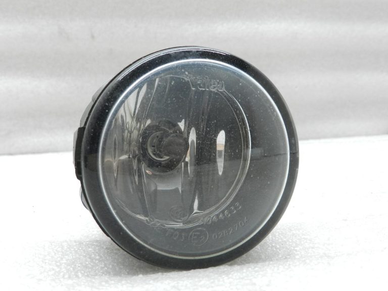 Nissan oriģinālais miglas lukturis Miglas lukturis 261508990B