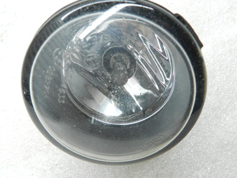 Nissan oriģinālais miglas lukturis Miglas lukturis 261508990B