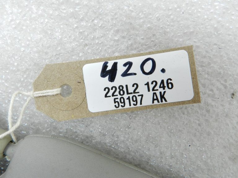 Nissan X-Trail oriģināls saules aizsarglīdzeklis labajā pusē 96400JG43A