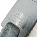 Nissan Qashqai oriģinālā aizmugurējā centrālā drošības jostas sprādze 88822EY10A