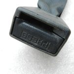 Nissan Qashqai oriģinālā aizmugurējā centrālā drošības jostas sprādze 88822EY10A