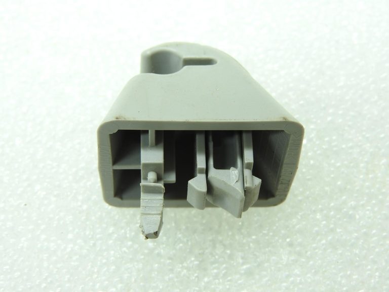 Opel Meriva B saules aizsega turētājs13315364 13204027 1438001