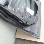 Mazda CX7 priekšējo durvju kreisā puse Krāsa 32S Galaxy Grey Metallic Priekšējo durvju kreisā puse