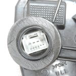 Oriģinālā Toyota Auris E15 durvju slēdzene priekšējā kreisā 6904002210, 69040-02210