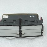 Oriģināls Toyota Yaris P9 instrumentu paneļa ventilācijas centrs 556700D010B0