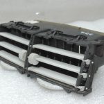 Oriģināls Toyota Yaris P9 instrumentu paneļa ventilācijas centrs 556700D010B0