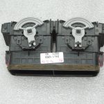 Oriģināls Toyota Yaris P9 instrumentu paneļa ventilācijas centrs 556700D010B0