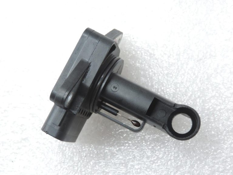 Oriģinālais 2001-2008 Toyota Yaris Corolla Avensis 1.0-1.8 VVT-i masas gaisa plūsmas sensors