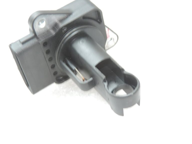Oriģinālais 2001-2008 Toyota Yaris Corolla Avensis 1.0-1.8 VVT-i masas gaisa plūsmas sensors
