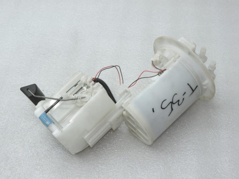Oriģināls Toyota Auris E15 1.3 VVT-i degvielas sūknis 7702002420, 77020-02420